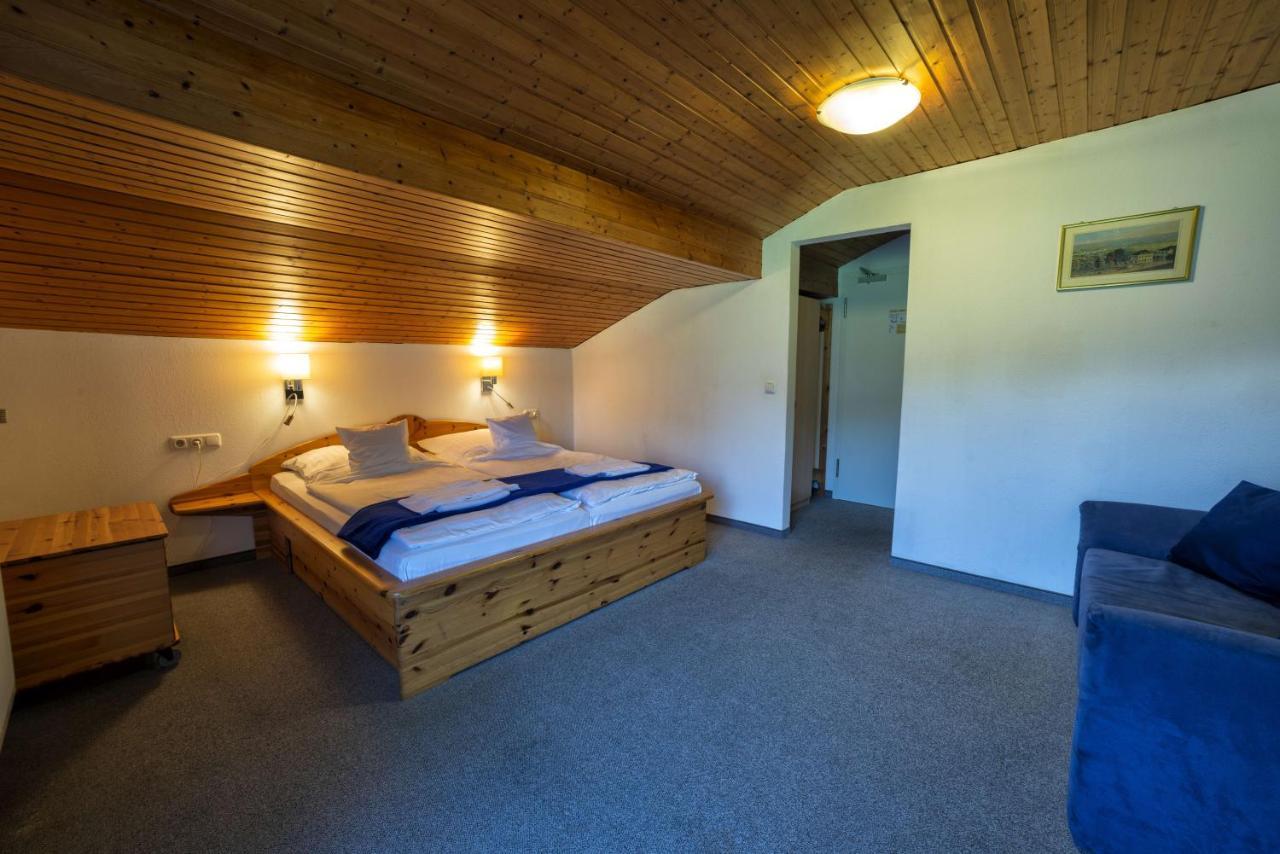 Hotel-Gasthof Sonnenbichl Oberwoessen Luaran gambar