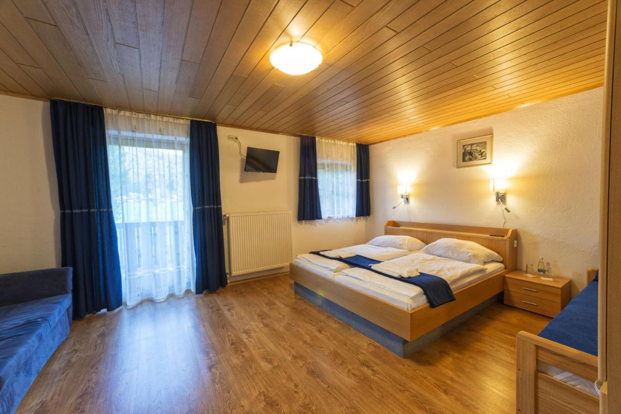 Hotel-Gasthof Sonnenbichl Oberwoessen Luaran gambar